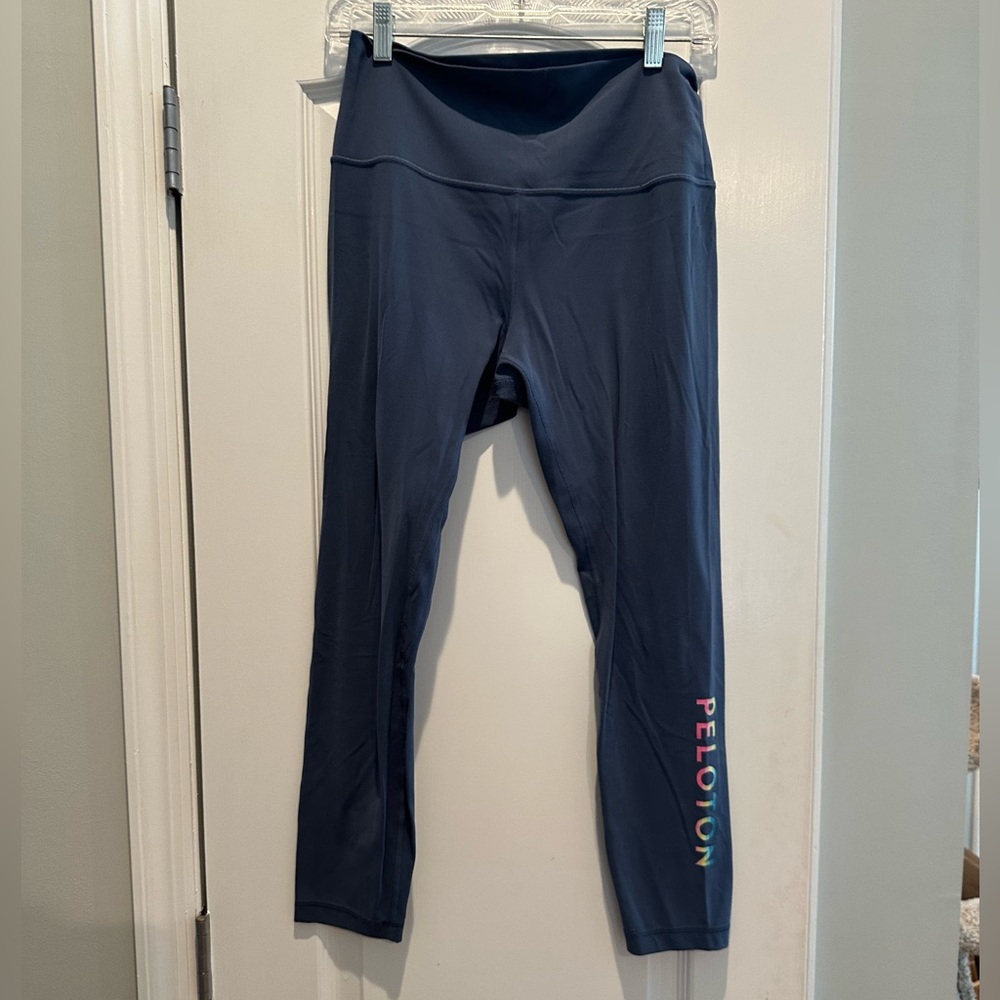 Peloton x lululemon align legging size 10
